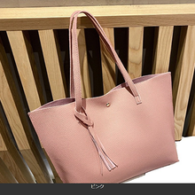 画像をギャラリービューアに読み込む, トートバッグ　レディース　　a4　　通勤　大容量　防水　PVレザー　軽量　 軽い　おしゃれ　肩掛け　黒　仕切り　かわいい　通学
